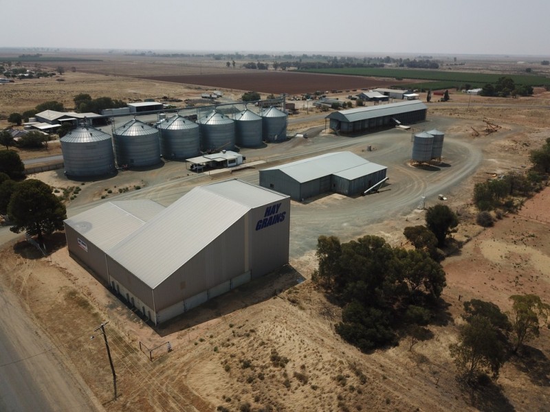 527 CADELL STREET, Hay NSW 2711