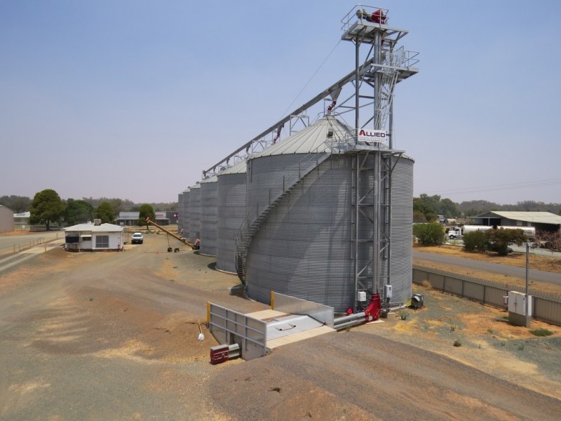 527 CADELL STREET, Hay NSW 2711