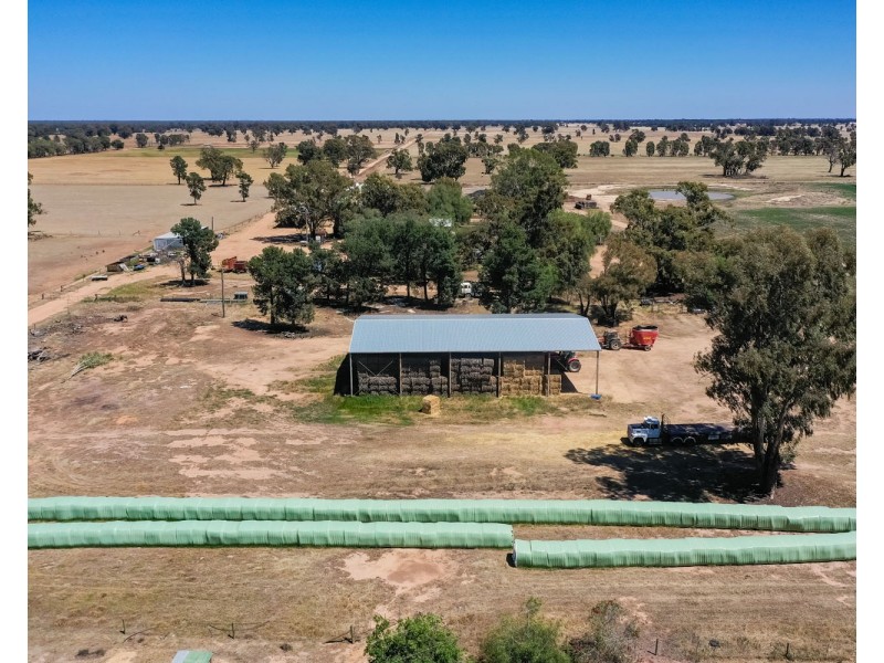 2370 TOCUMWAL ROAD, Tocumwal NSW 2714