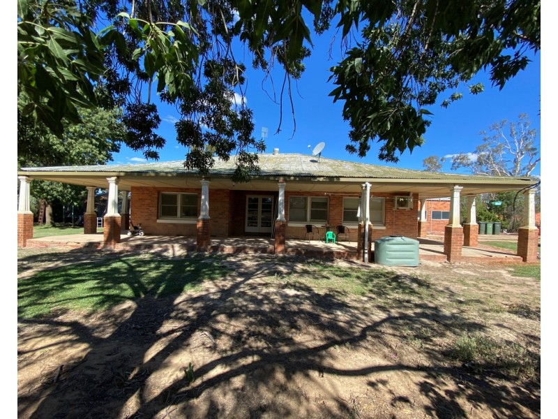 1825 Rangemore Road, Wakool NSW 2710