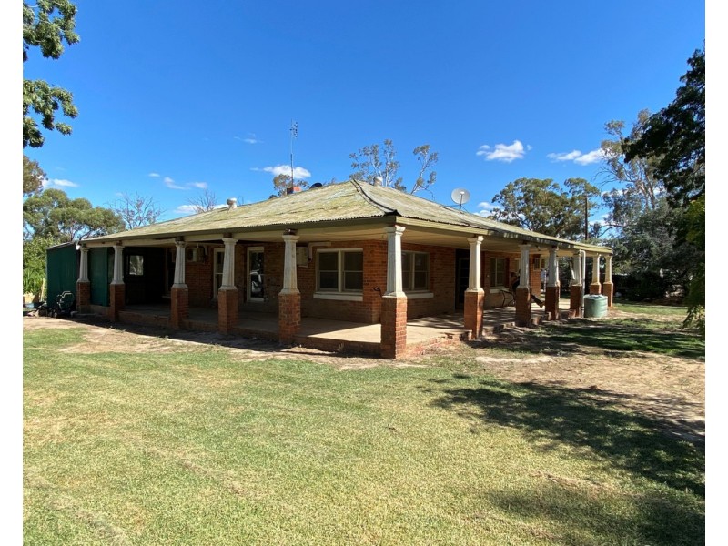 1825 Rangemore Road, Wakool NSW 2710