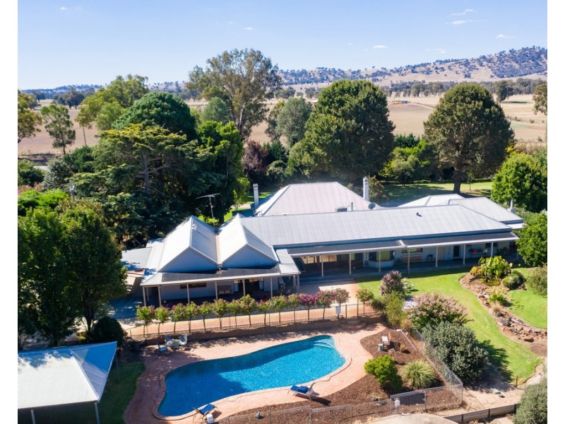 Mayfield 3859 Riverina Highway, Bungowannah NSW 2640