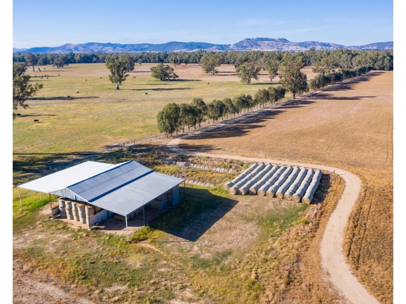 Mayfield 3859 Riverina Highway, Bungowannah NSW 2640