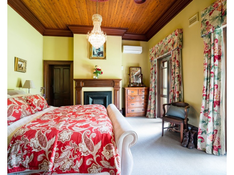 Mayfield 3859 Riverina Highway, Bungowannah NSW 2640