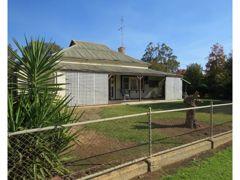 48-50 MAHONGA STREET, Jerilderie NSW 2716