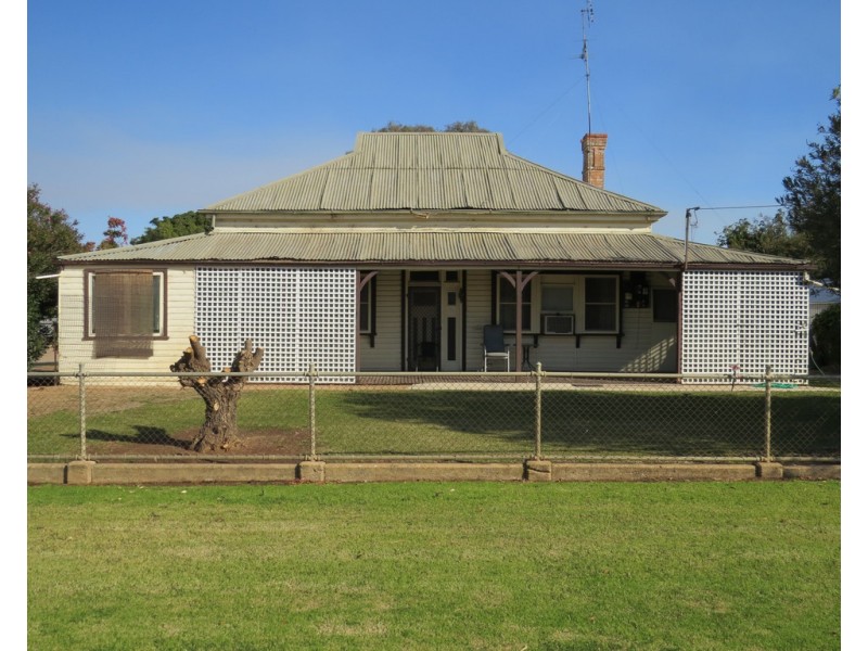 48-50 MAHONGA STREET, Jerilderie NSW 2716