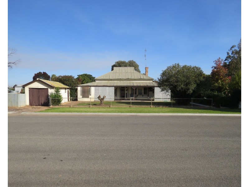 48-50 MAHONGA STREET, Jerilderie NSW 2716