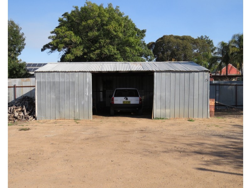 48-50 MAHONGA STREET, Jerilderie NSW 2716