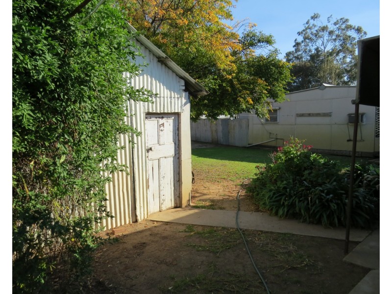 48-50 MAHONGA STREET, Jerilderie NSW 2716