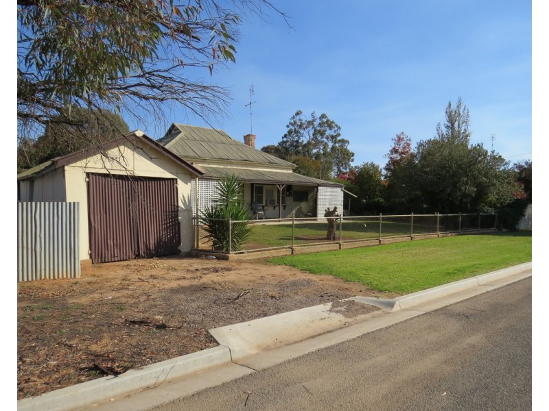 48-50 MAHONGA STREET, Jerilderie NSW 2716