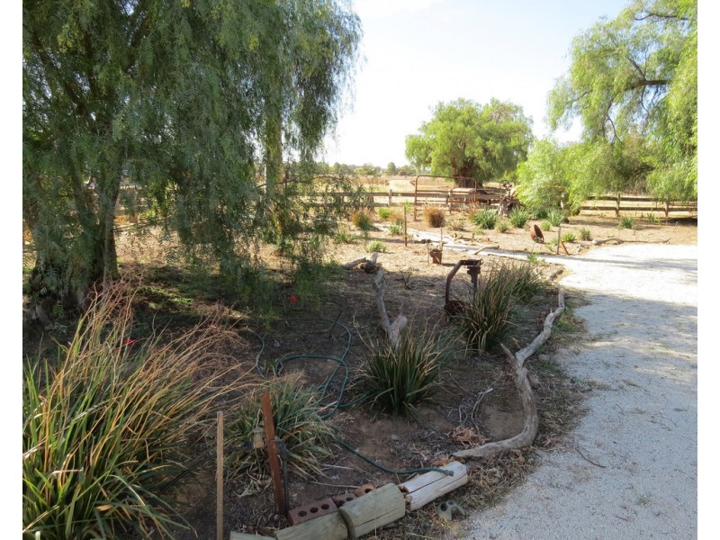 1751 KOONDROOK-MURRABIT ROAD, Murrabit VIC 3579