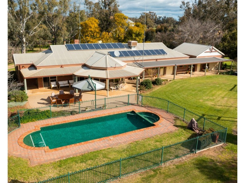 1513 CENTRE ROAD, Moama NSW 2731