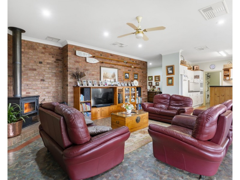 1513 CENTRE ROAD, Moama NSW 2731