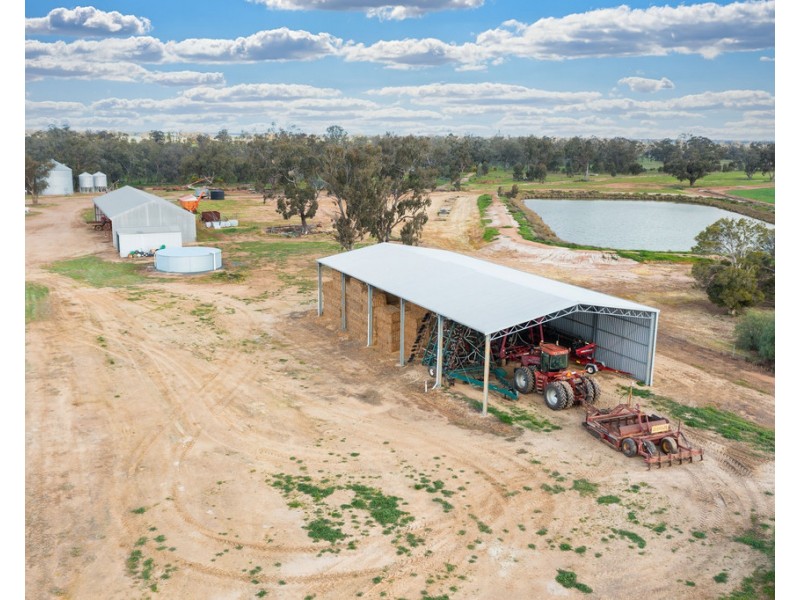 1513 CENTRE ROAD, Moama NSW 2731