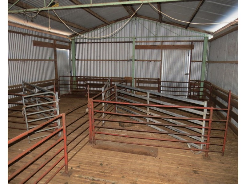 14 YALOKE ROAD, Deniliquin NSW 2710