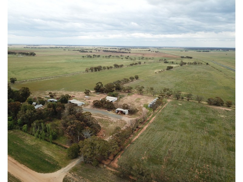14 YALOKE ROAD, Deniliquin NSW 2710