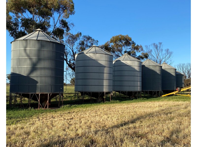 14 YALOKE ROAD, Deniliquin NSW 2710