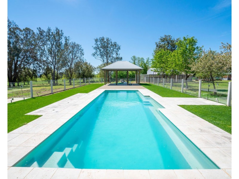 9985 Hume Highway, Holbrook NSW 2644