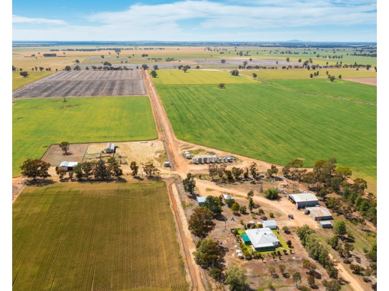 Oaklands NSW 2646