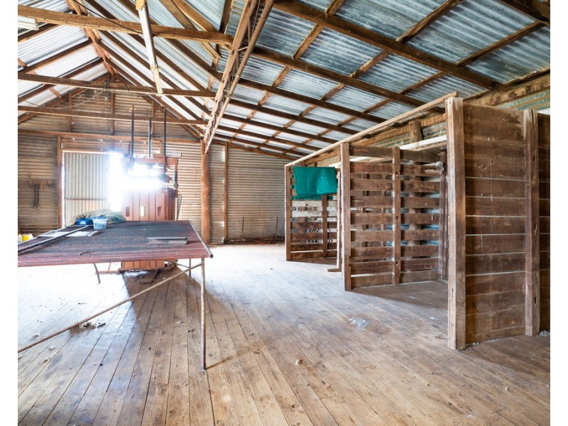 Oaklands NSW 2646