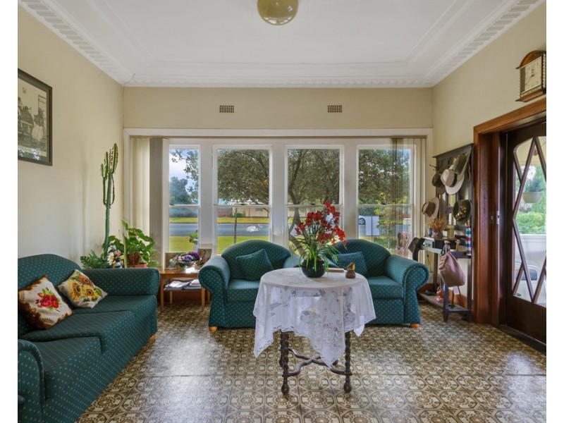 94 MAHONGA STREET, Jerilderie NSW 2716