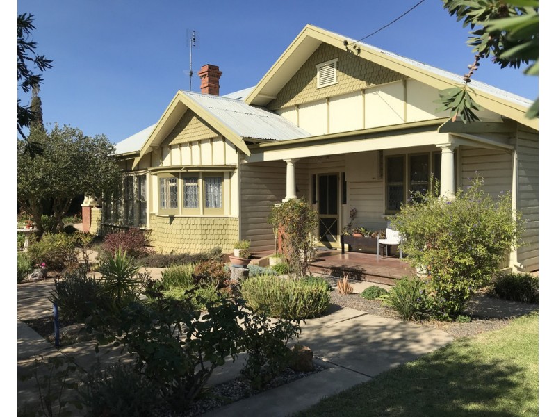 94 MAHONGA STREET, Jerilderie NSW 2716