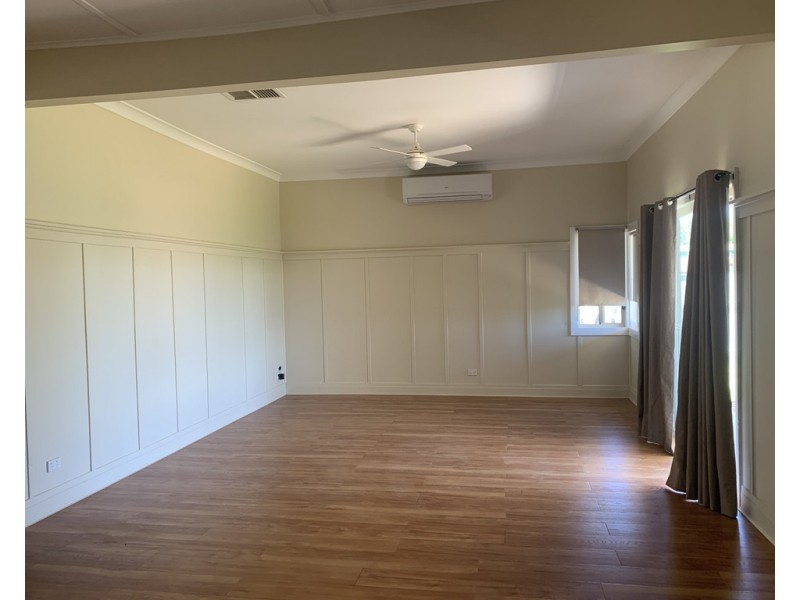 77 Nowranie Street, Jerilderie NSW 2716