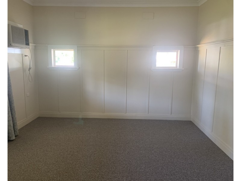 77 Nowranie Street, Jerilderie NSW 2716