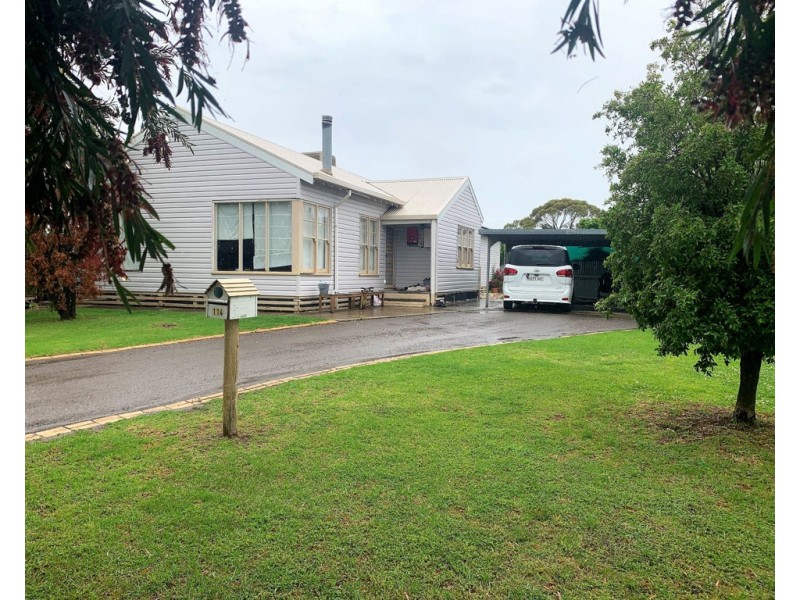 114 Mahonga Street, Jerilderie NSW 2716