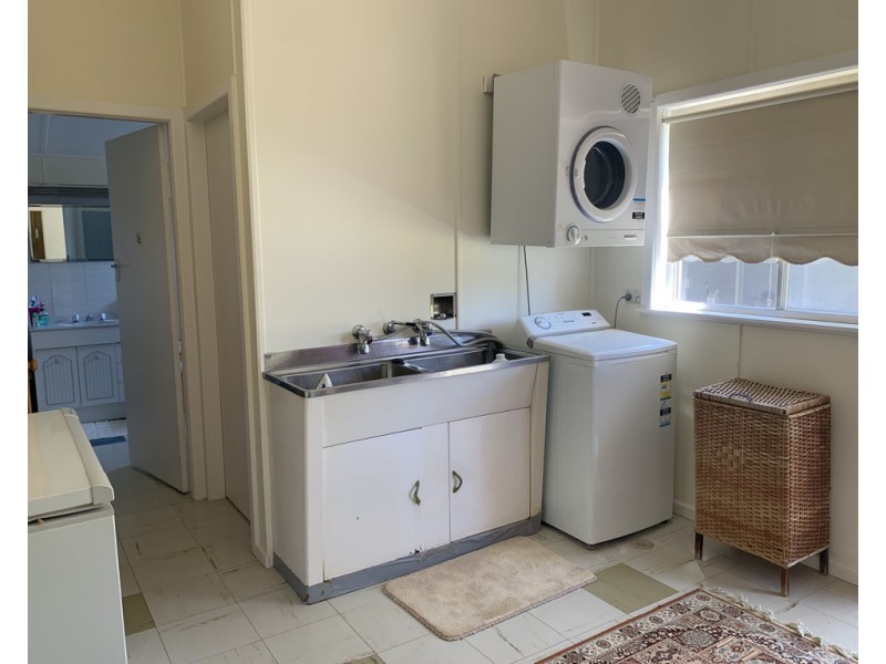 73 NOWRANIE STREET, Jerilderie NSW 2716