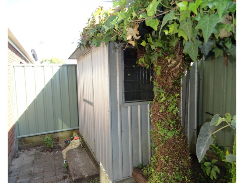 2/14 Huon-Kiewa Road, Tangambalanga VIC 3691