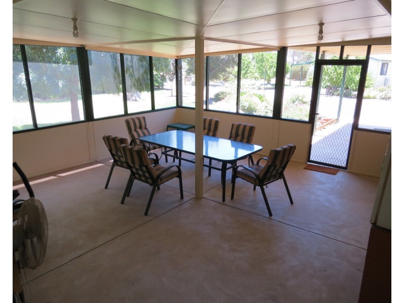 894 STUD PARK ROAD, Deniliquin NSW 2710
