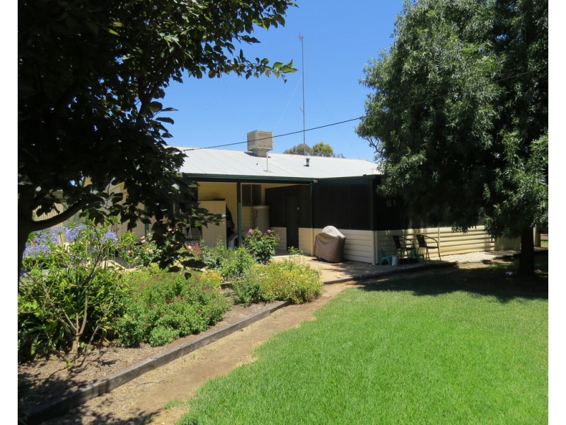 894 STUD PARK ROAD, Deniliquin NSW 2710