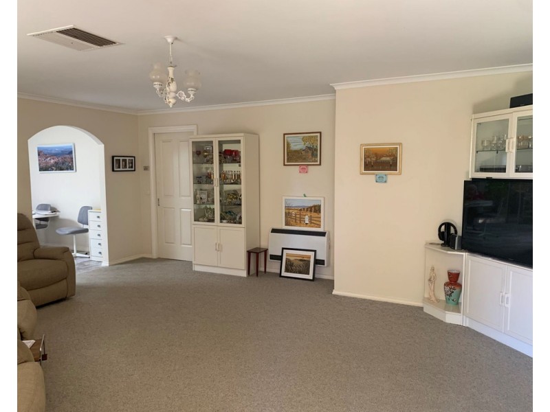 24 Ulupna Street, Finley NSW 2713