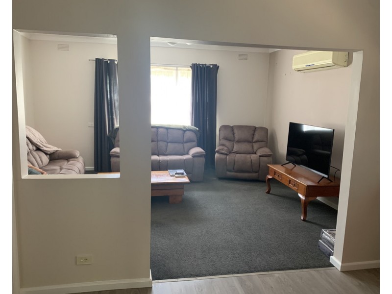 40 Hampden Street, Finley NSW 2713