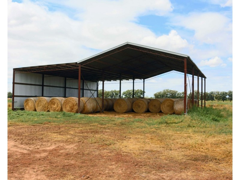 74 Pine Lodge Road, Tocumwal NSW 2714