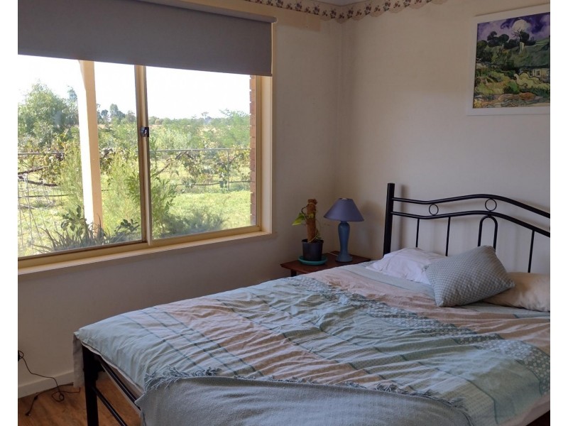 74 Pine Lodge Road, Tocumwal NSW 2714