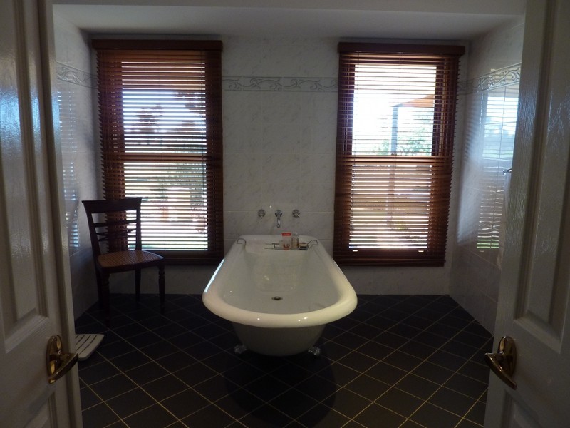 111c Poachers Lane, Wagga Wagga NSW 2650