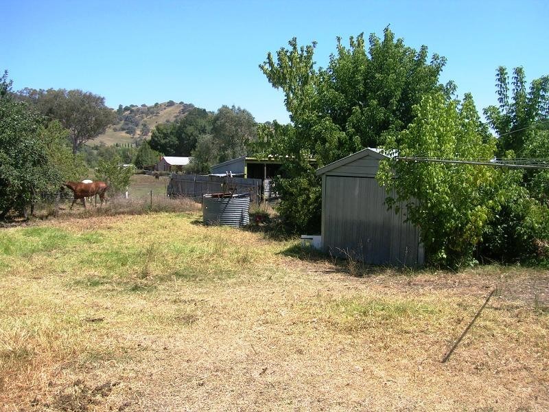 18 Shelley Road, Walwa VIC 3709