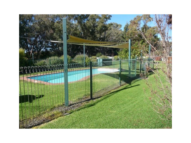 22-28 Cobram Street, Tocumwal NSW 2714