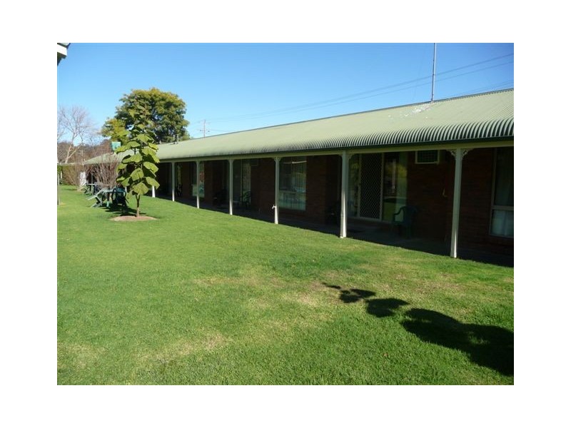 22-28 Cobram Street, Tocumwal NSW 2714