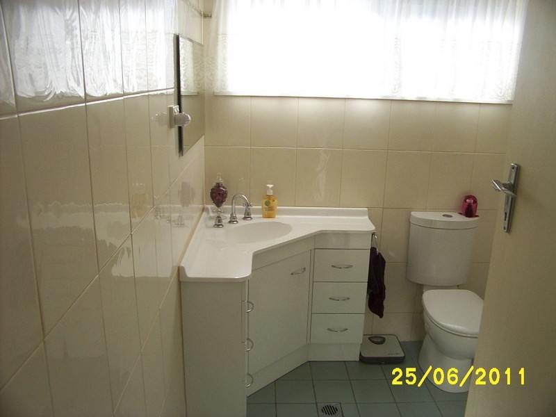 69 ELIZABETH, Narrandera NSW 2700