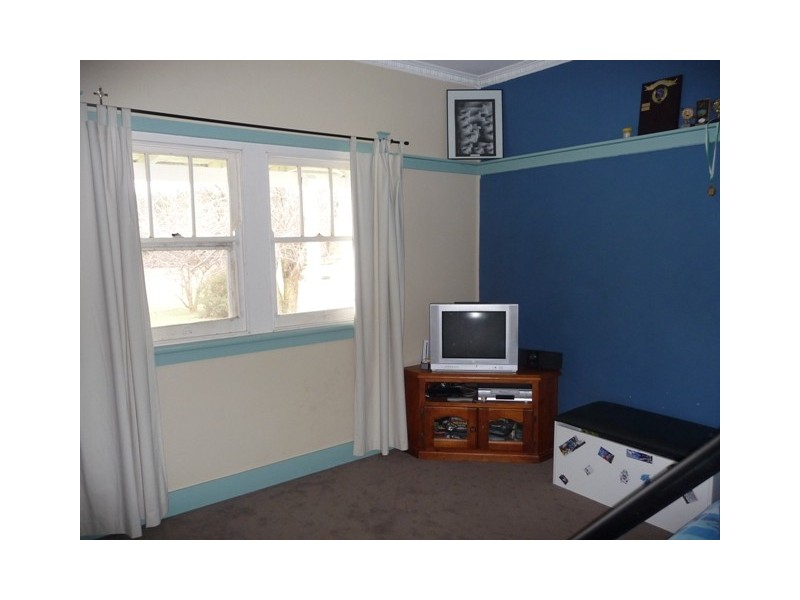 1 Bishop Street, Binda NSW 2583