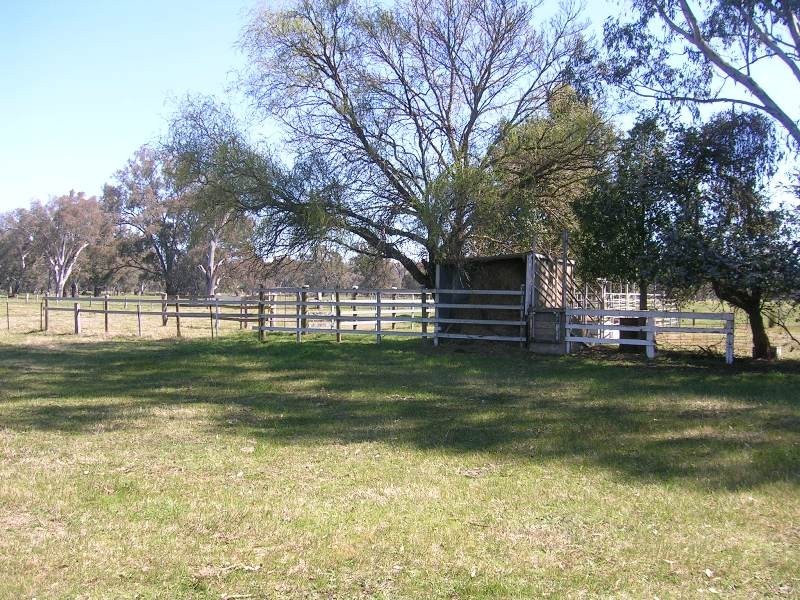 146 Island Road, Bonegilla VIC 3691