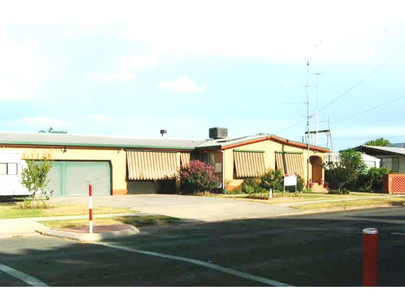 38 Commercial Street, Walla Walla NSW 2659