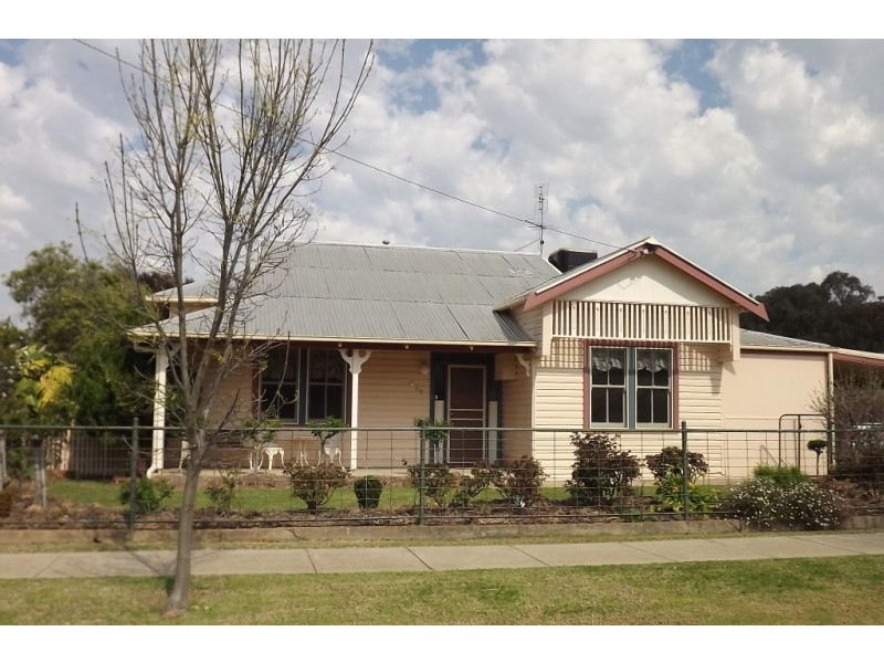476 Orson Street, Hay NSW 2711