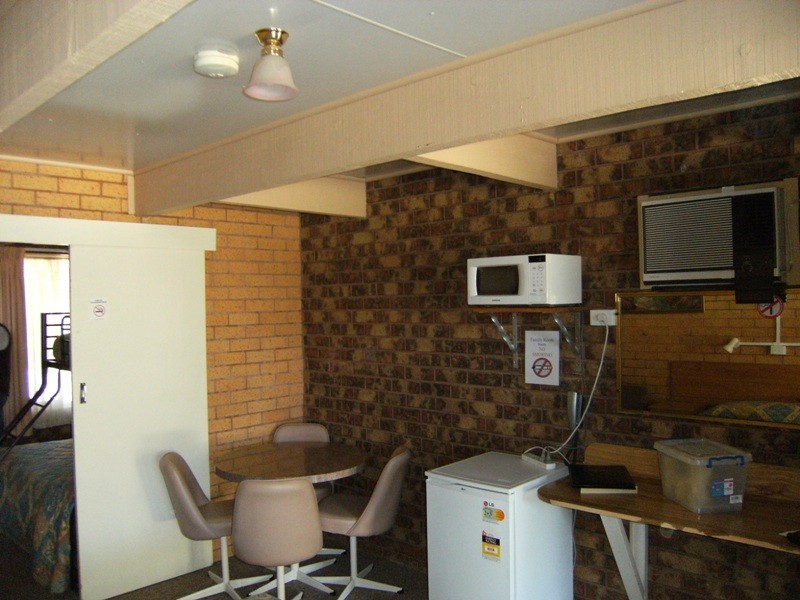 196 Melbourne Road, Wodonga VIC 3690