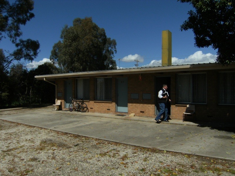 196 Melbourne Road, Wodonga VIC 3690