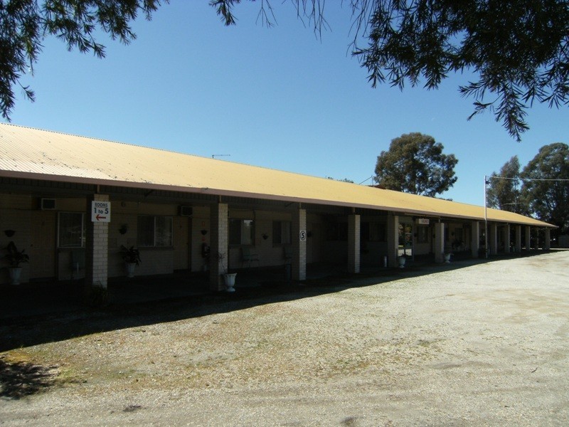 196 Melbourne Road, Wodonga VIC 3690