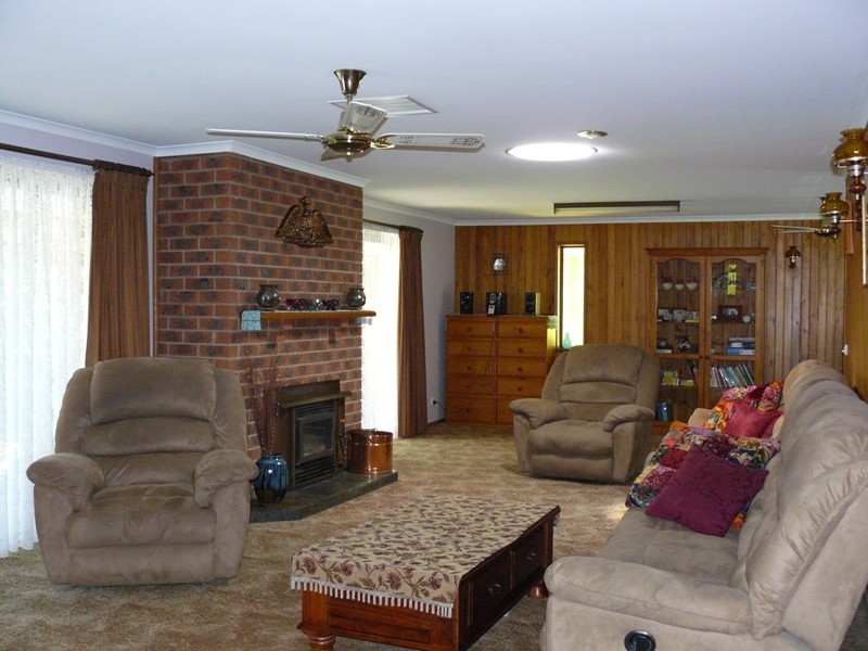 19 Moss Road Barnawartha North via, Wodonga VIC 3690